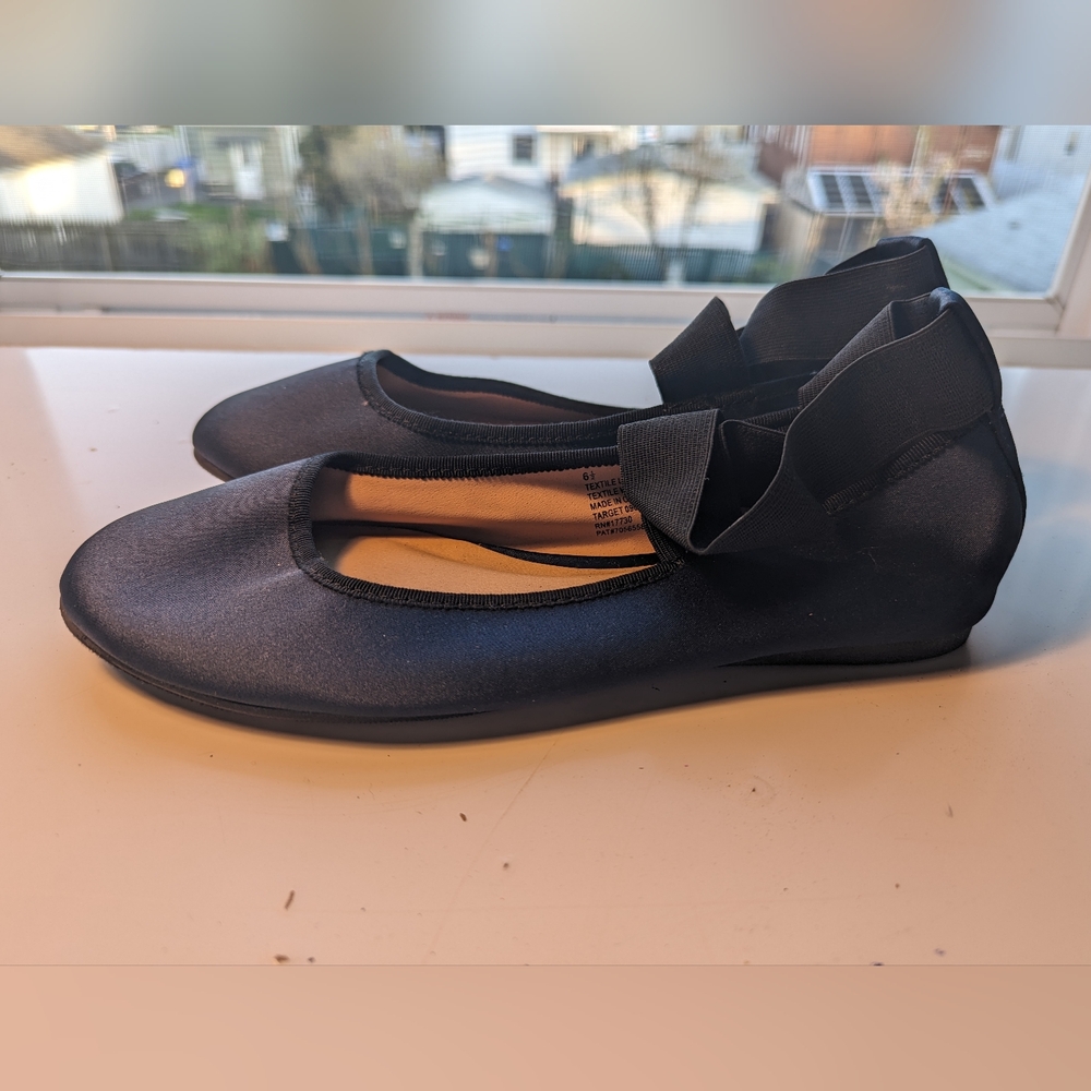 Ballet Flats - Picture 3 of 8